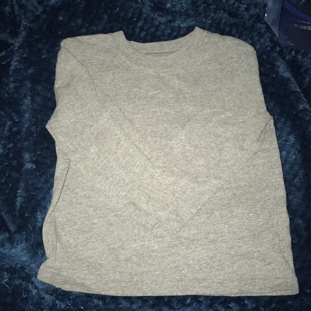 Size-3T plain gray long sleeve T